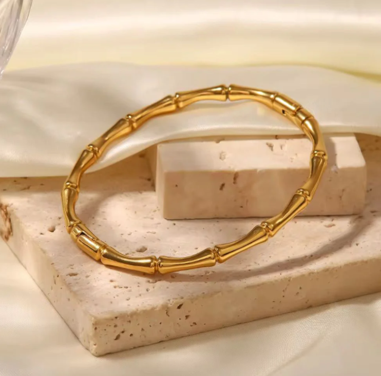 Bamboo Handcuff